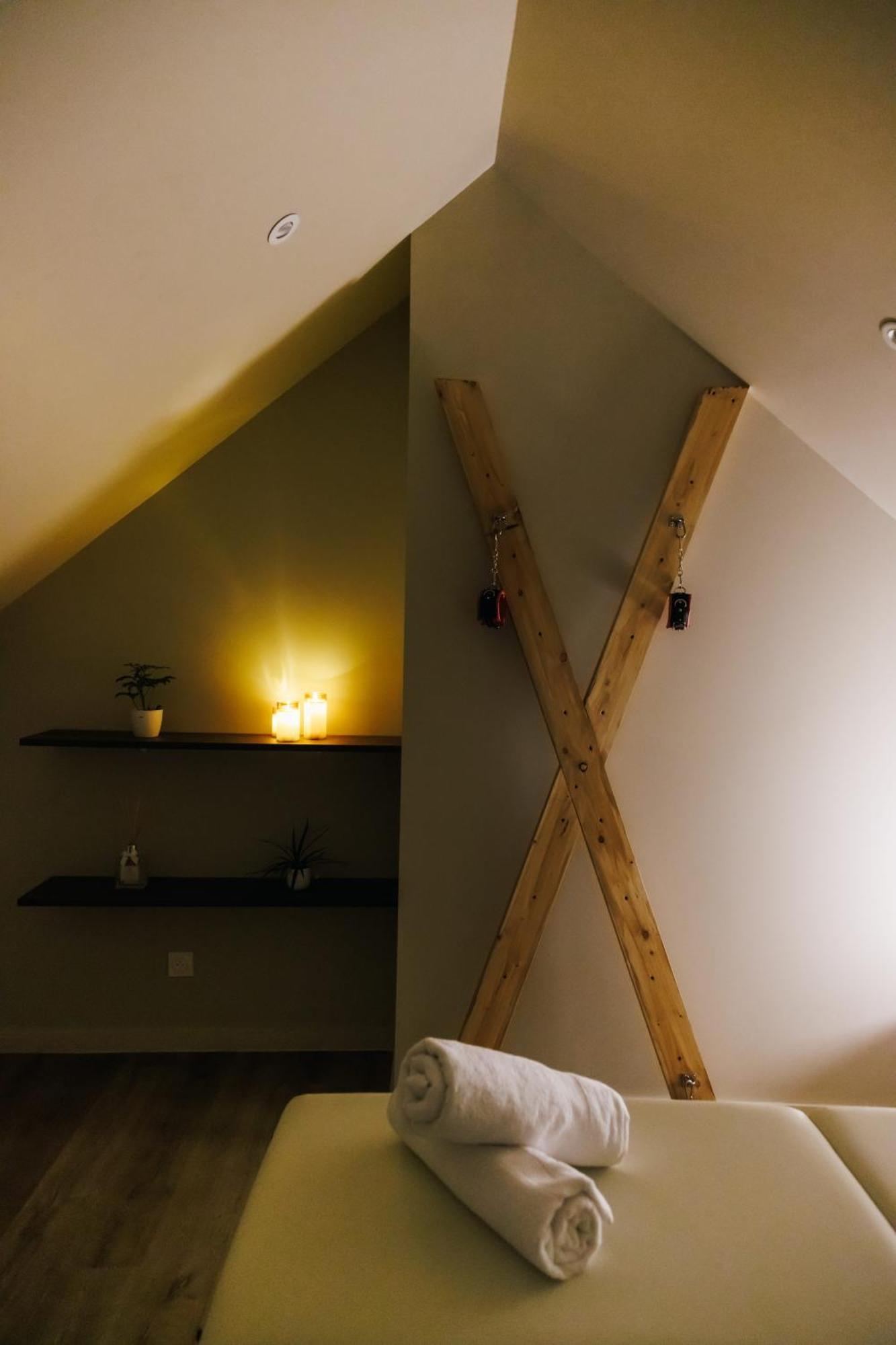 Eden Room - Luxe, Balneo & Sauna Le Mans Eksteriør bilde