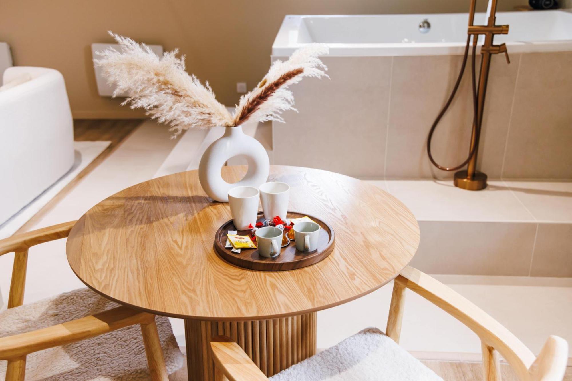 Eden Room - Luxe, Balneo & Sauna Le Mans Eksteriør bilde